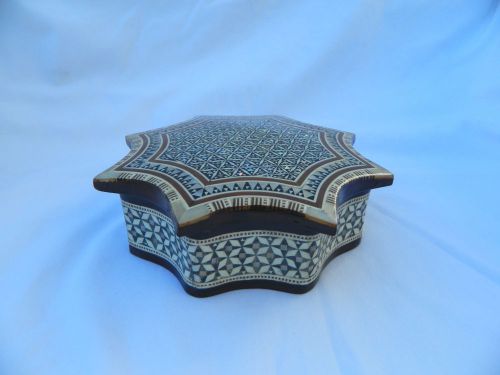 Egyptian inlaid wood mother of pearl umbrella shaped jewelry box 6.75&#034; # 3 for sale