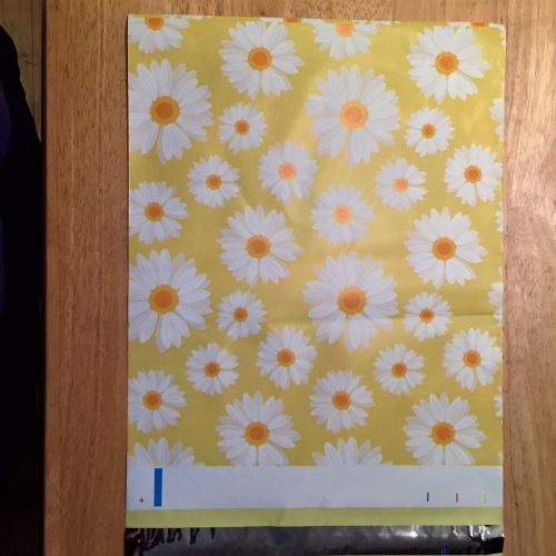 25--Yellow Daisy 10X13&#034; Designer Mailers Poly Shipping Envelopes Boutique Bag