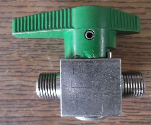 Nupro stainless steel ss-2p4t2  1/8&#034; mnpt quarter-turn instrument valve for sale