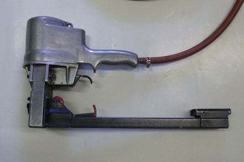 Container stapling corp. pneumatic air stapler box stapling gun w15&#039; hose for sale