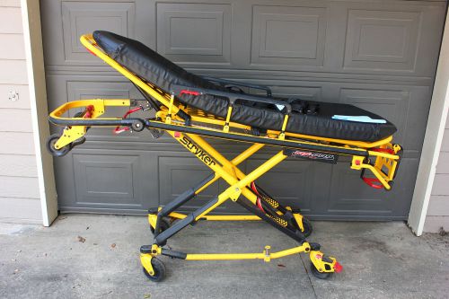 2009 stryker mx-pro 650lb ambulance stretcher w/brake mattress ems gurney cot for sale