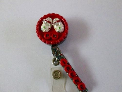 ID BADGE RETRACTABLE REEL RN BABY SHOES,MEDICAL,ICU,ER,PEDIATRIC,PERSONALIZE