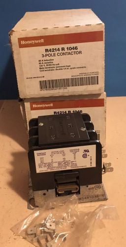 Honeywell Contractor R4214 R 1046 3-Pole Lot Of 2