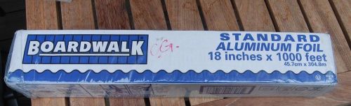 Boardwalk 7106 Standard Aluminum Foil Roll, 18&#034; x 1000 ft, 14 Micron Thickness