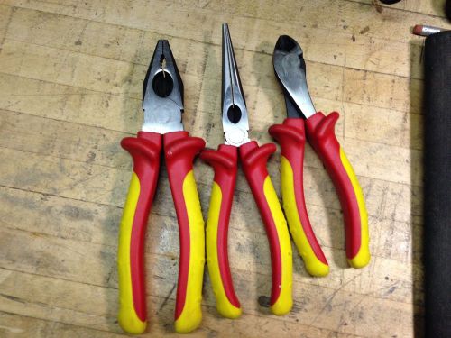 Stanley 3pc insulated plier set for sale