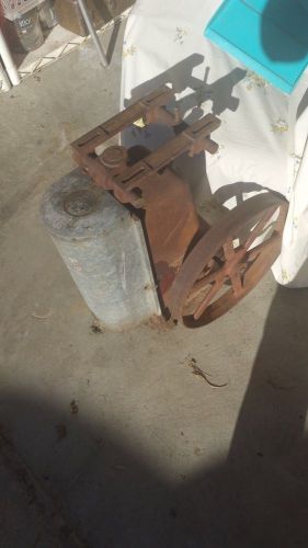 Antique Vintage DEMPSTER Windmill Jack Lift Smooth Gears Wheel Farm Equipment