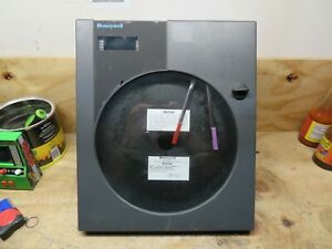Honeywell DR4500 Circular Chart Recorder DR45A2-1100-00-000-0-000R00–0