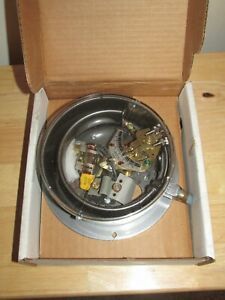 Dwyer-Mercoid DA-33-3-2 PRESSURE SWITCH - NEW/Old Stock!