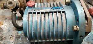Cat 4000 psi pump, 4 GALLONS PER MINUTE