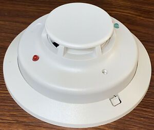 System Sensor 4W-B Photoelectric Smoke Detector (Warranty) 4041