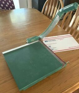 Vintage Premier Photo Materials Co. Guillotine style 16&#034; x 16&#034; Paper Cutter