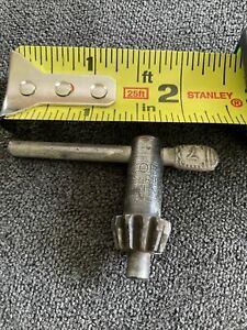 VINTAGE JACOBS CHUCK KEY #7 SERIES