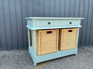 Storage Cabinet With Removable Woven Basket Storage, work station, work table