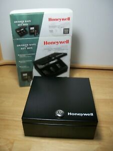 Honeywell Drawer Safe / Key Box / Removable Cash Tray #3010  EUC