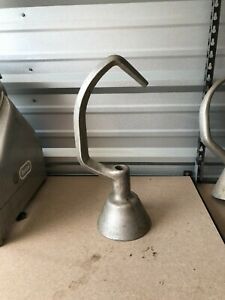 HOBART vmlh-40 E, Dough Hook for a 80 quart mixer with 40 quart bowl
