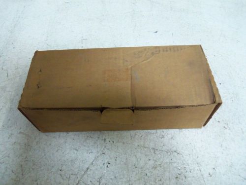 LOT OF 4 CROUSE-HINDS 7251N PLUG *NEW IN A BOX*