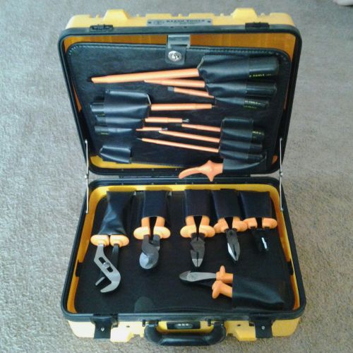 Klein tools 22 piece double insulated 1000 volt tool kit with case #33527 for sale