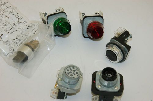 Allen Bradley 800 Series Switches &amp; Panel Lights - Lot of 6