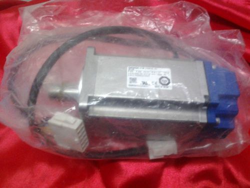 OMRON R7M-Z40030-S1, Servo Moter, new without box old stock never used, sn:xx, A
