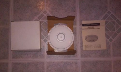 NEW HONEYWELL T4057B1015 AUTOMATIC FIRE DETECTOR