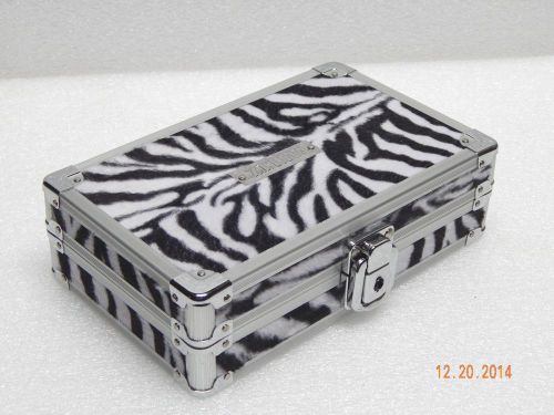 New ideastream vaultz pencil box 8x5x3 with key lock, zebra design for sale