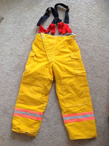 Quest turnout bunker fire gear pants 40 x 29 plus suspenders new 887 p for sale