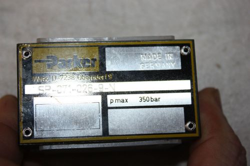 Parker Block Valve Model# SP-071-026-9-N German Made NEW, 350bar