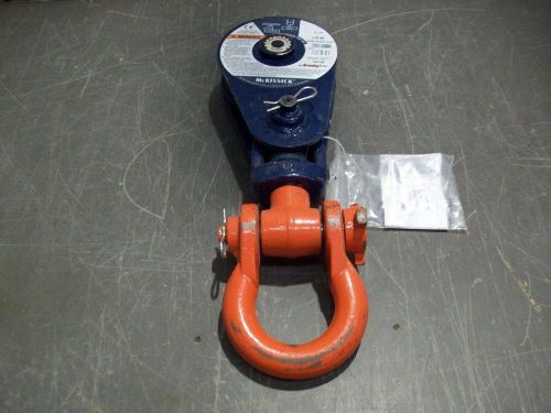 Crosby mckissick 8 ton 109126  6&#034; block and sheave snatch block with shackle for sale