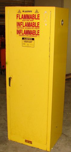 JUSTRITE 25824 FIRE SAFETY CABINET 22 GALLON 65&#034; X 23&#034; X 18&#034; ***XLNT***