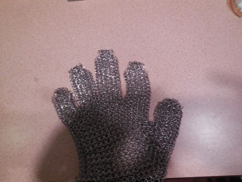 New metal mesh glove ambidextrious size medium excellent  retail price $99 for sale