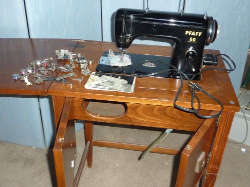 ONLY LOCAL PICKUP PFAFF 60 1954 /w Cabinet German Sewing Machine