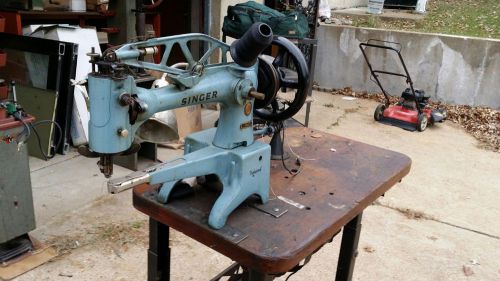 lndustial SINGER PROFESSIONAL PATCH sewing machine shoe repair