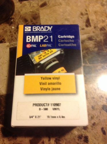 BRADY M21-750-580-YL, Yellow Vinyl, 3/4&#034;X21&#039;, New