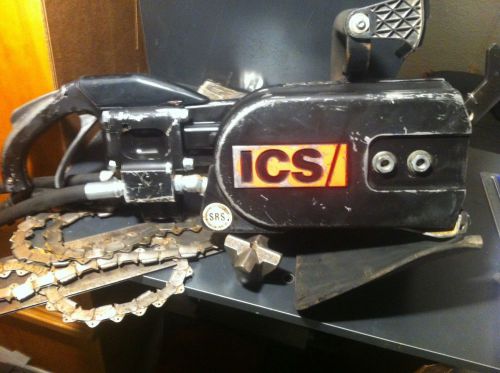 ICS 880 HYDRAULIC Chainsaw, chain, and bar.