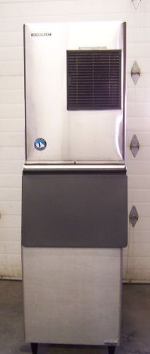 Nice used hoshizaki 320 lb ice machine with a 300 lb bin for sale