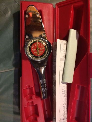 Snap On 3/8  foot pound torque wrench   TE25FA,