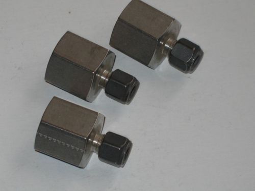 Set of 3 parker stainless steel ss tubing fitting 1/4&#034; tube x 3/4&#034; female npt for sale