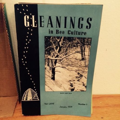 Vintage complete 1939 &#034;Gleanings in Bee Culture&#034; magazines books w/ storage box!