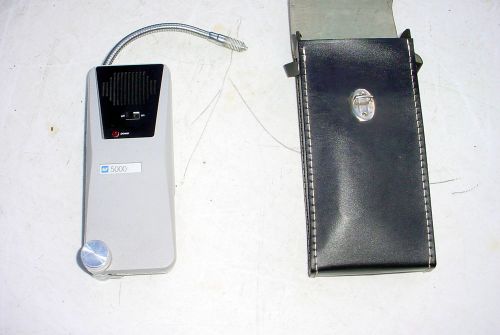 TIF 5000 Leak Detector A/C Air Conditioning w/ case &amp; extra unused spare tip *