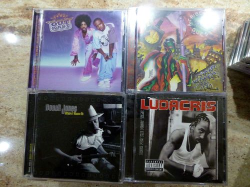 100 Used EMPTY CD Jewel Cases - With Orginal Artwork Great Condition