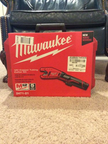 Milwaukee 12v copper  tubing cutter kit for sale