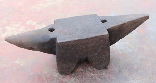 SUPER RARE 18th cent - 25,3 LBS ANTIQUE ITALIAN ANVIL HAND FORGED IRON 14,7 INCH