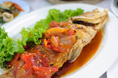 Thai Recipe , Pla Rad Prik Or Fish fried with Chili Sweet Sauce