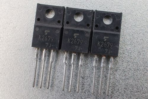 (3 pcs) Toshiba N-Channel MOSFET 400V 5.5A