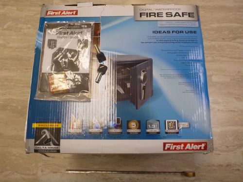 FIRST ALERT 2092DF WATERPROOF 1-HOUR FIRE SAFE WITH DIGITAL LOCK AND KEYS