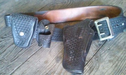Old Issue Police Duty Belt Tex Shoemaker And Sons Holster And More Attachments