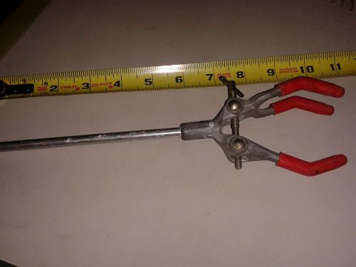 Chemistry clamp three prong