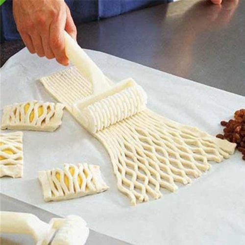 New Plastic Pizza Lattice Roller Cutter Pie Bread Pastry Baking Tool