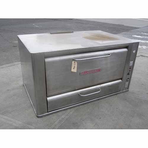 Blodgett deck oven gas model # 966 - used mint condition for sale