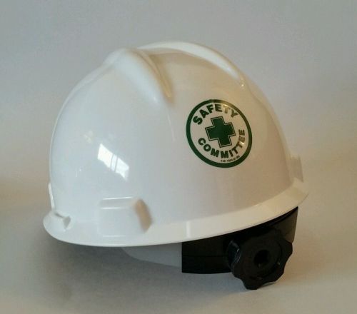 Msa v-gard helmet with fas-trac ii 4ln52 ratchet suspension liner size m for sale
